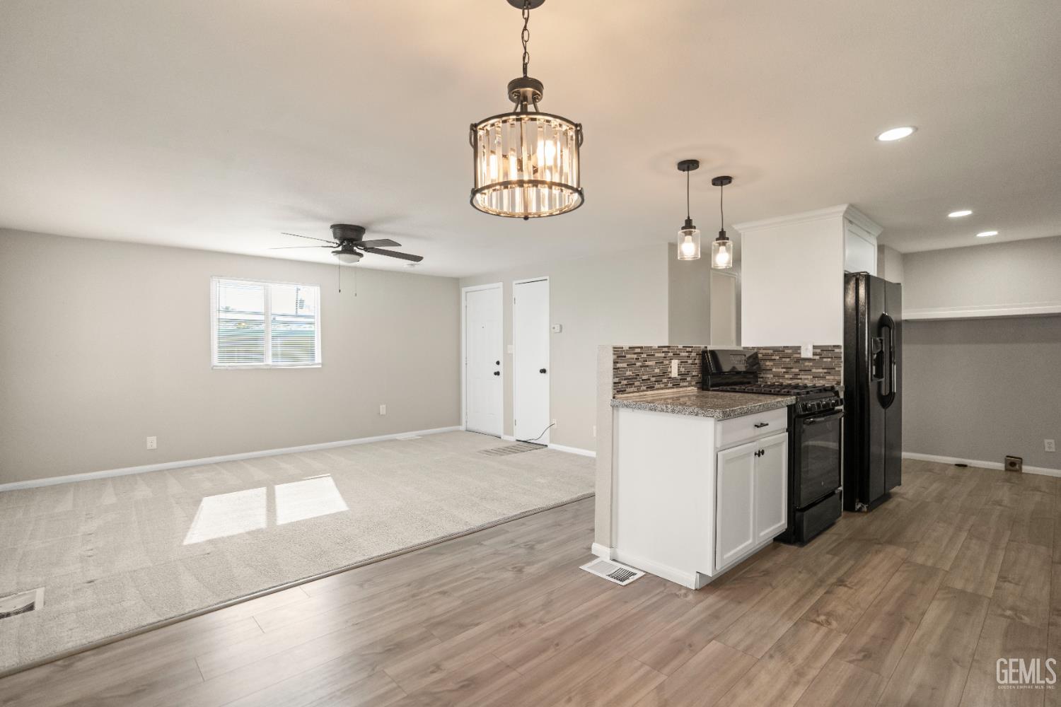 900 James Road — photo 10
