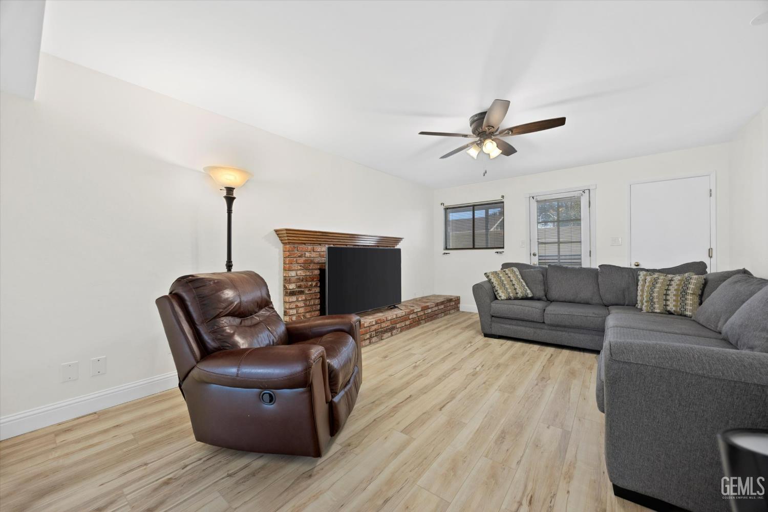 2600 Barrington Street — photo 12
