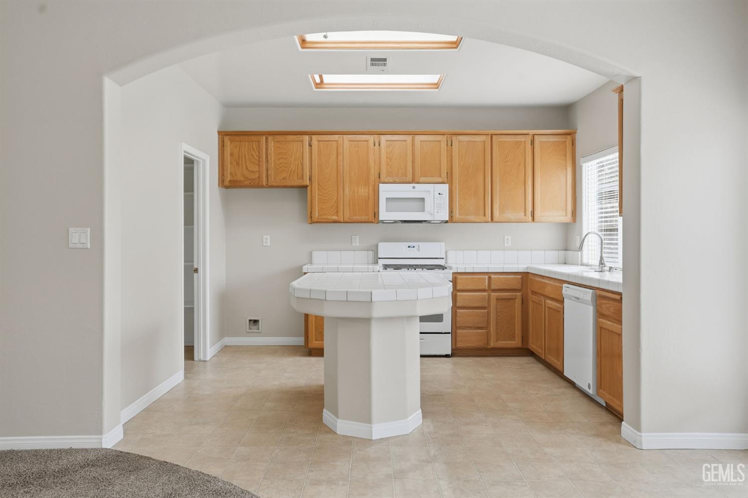 6017 Lakewood Shores Drive — photo 5