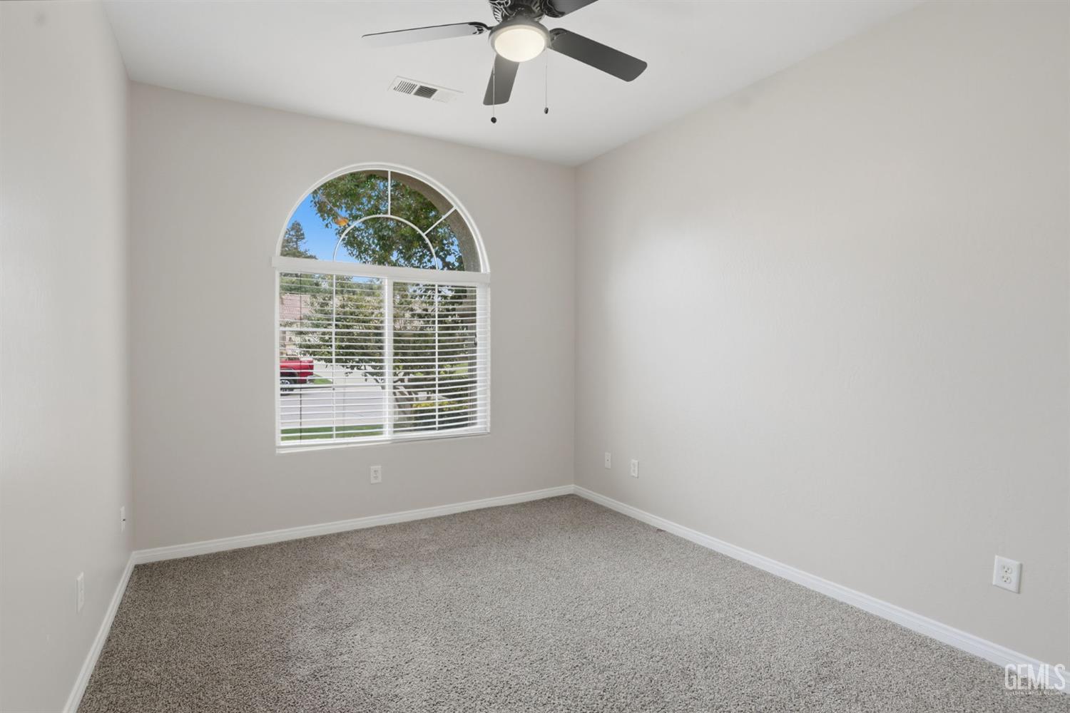 6017 Lakewood Shores Drive — photo 15