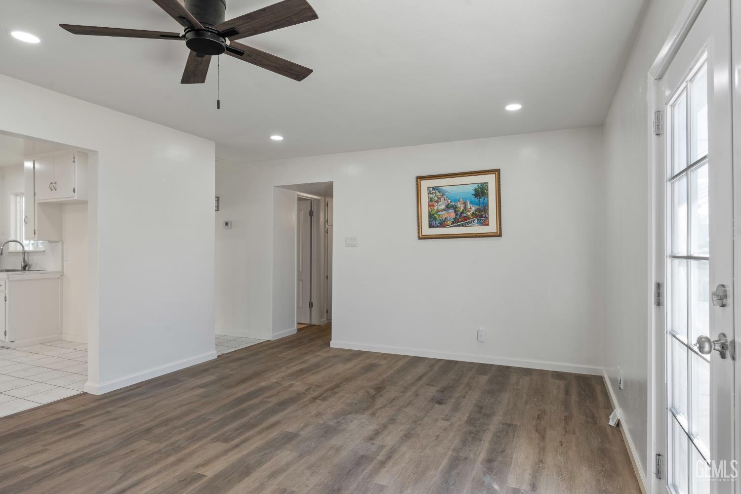 5817 Gary Place, Bakersfield, CA 93307 — photo 14