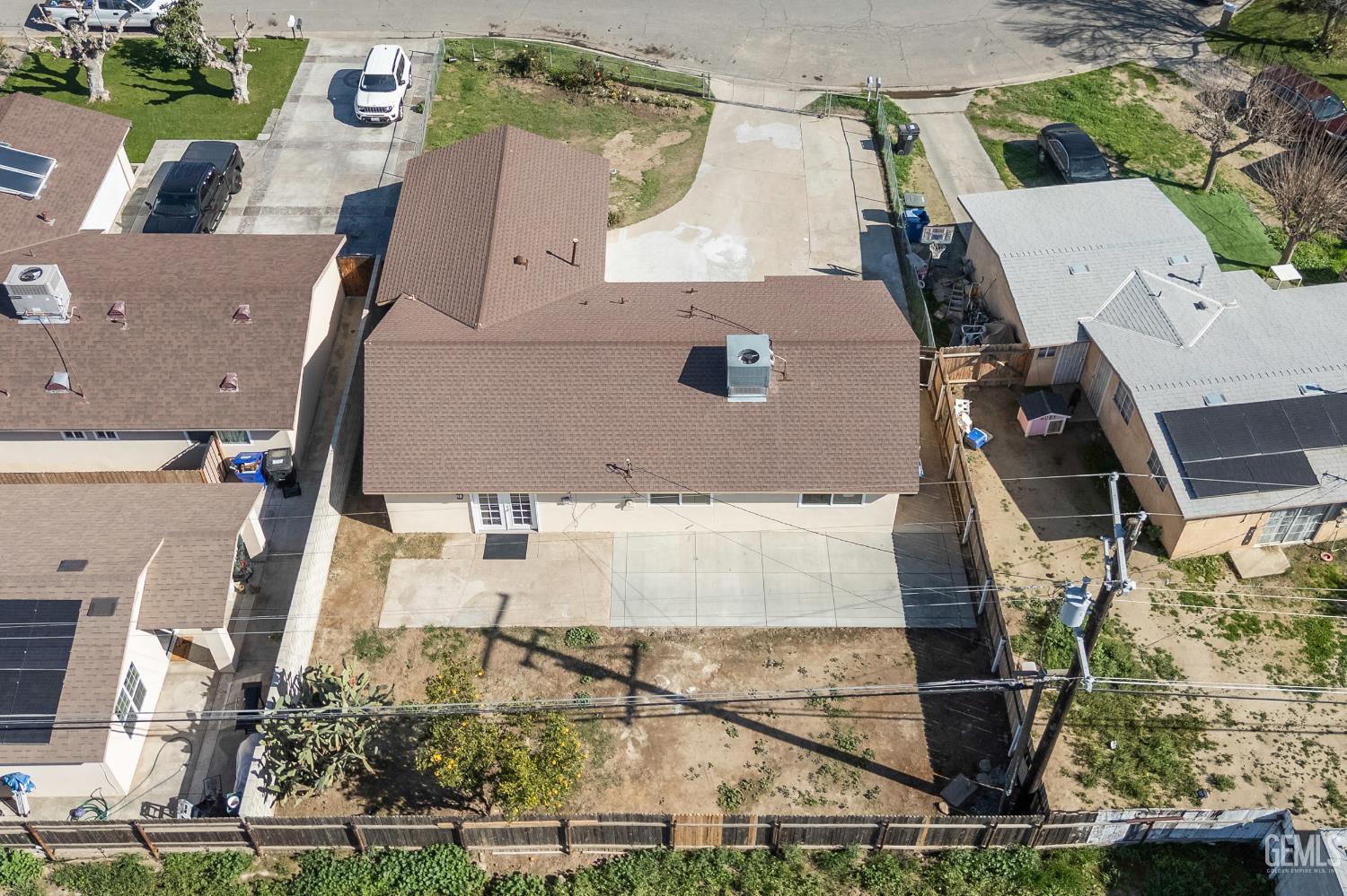 5817 Gary Place, Bakersfield, CA 93307 — photo 42