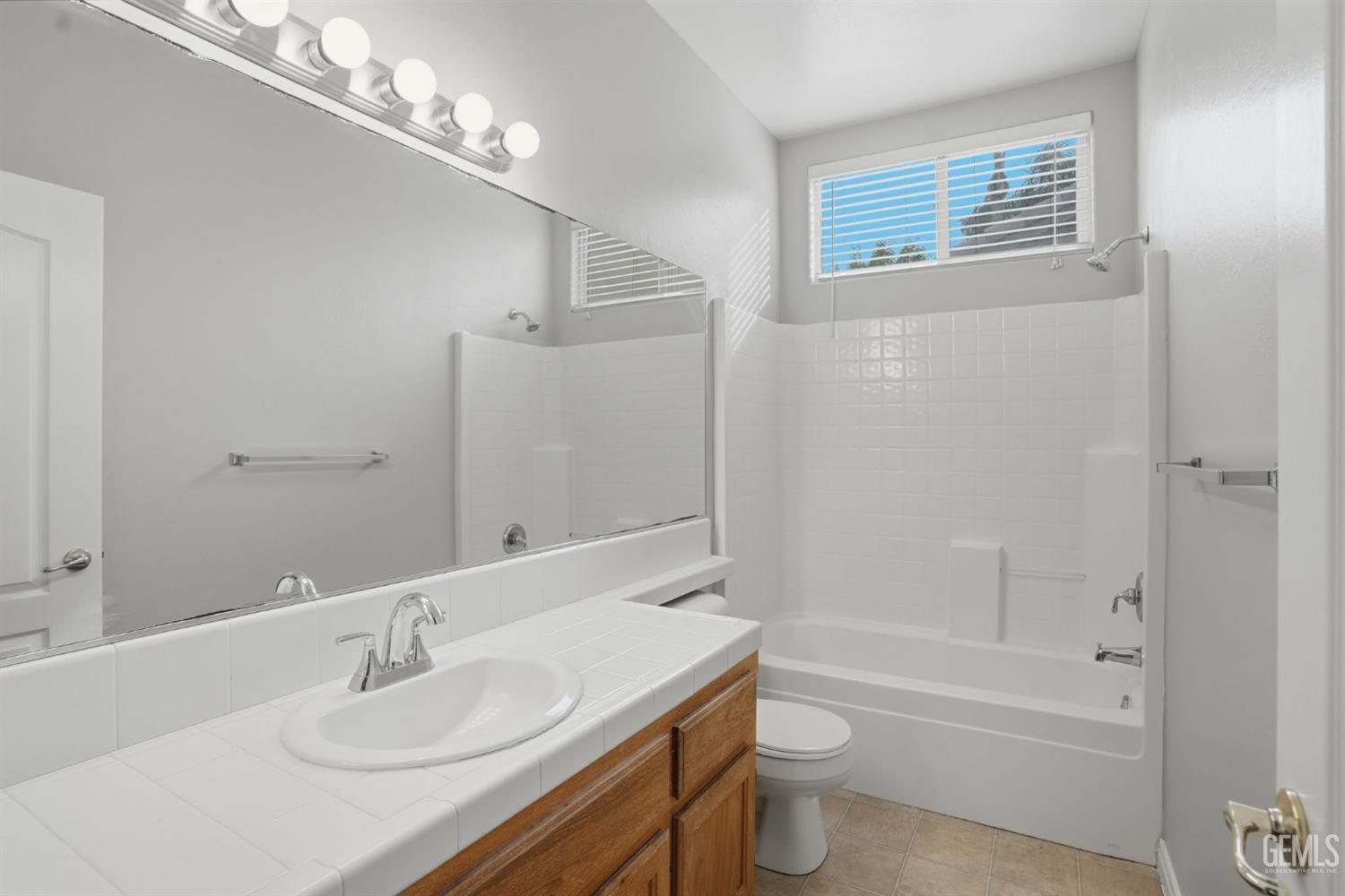 6017 Lakewood Shores Drive — photo 12