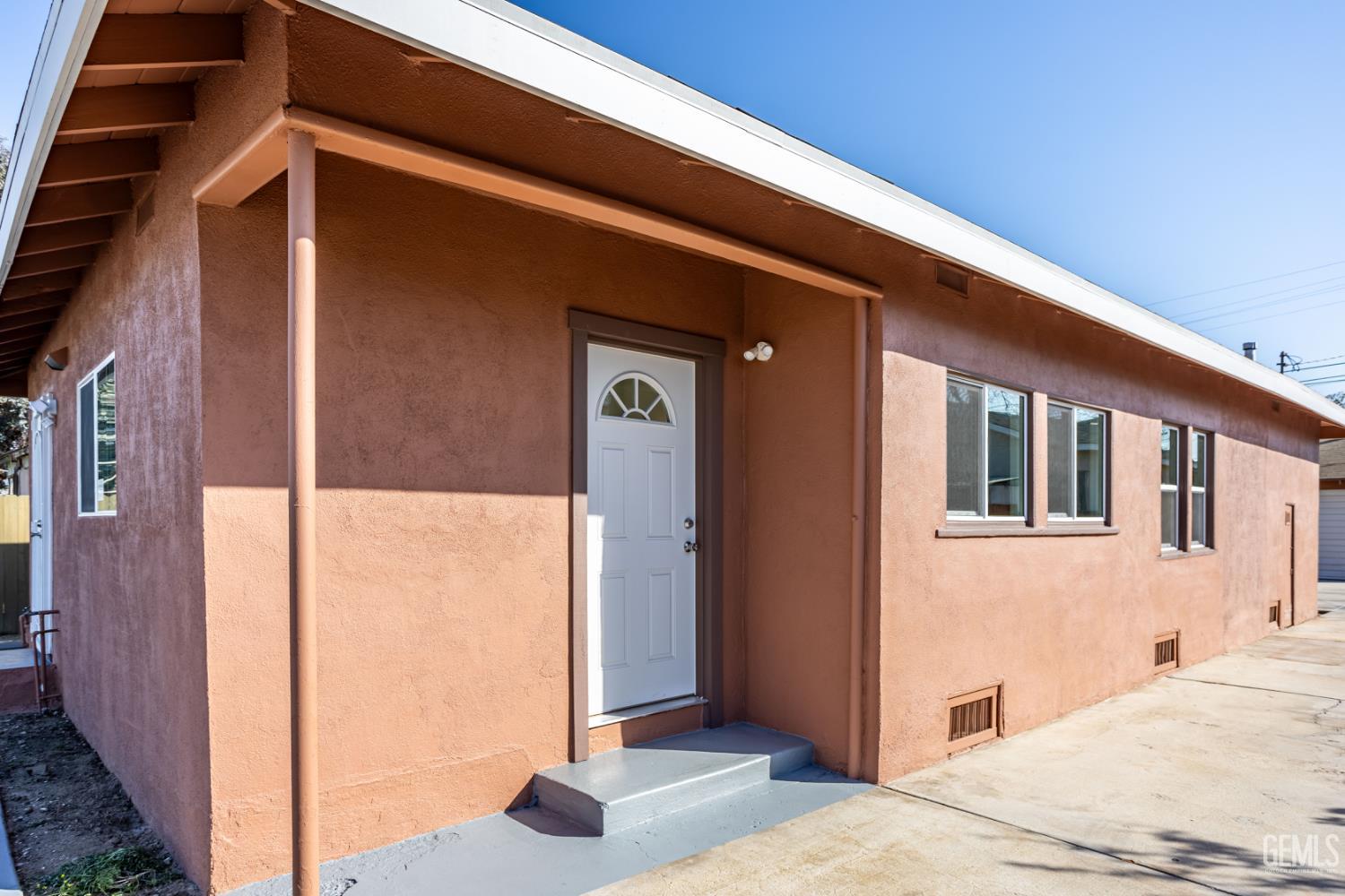 3430 M Street — photo 3