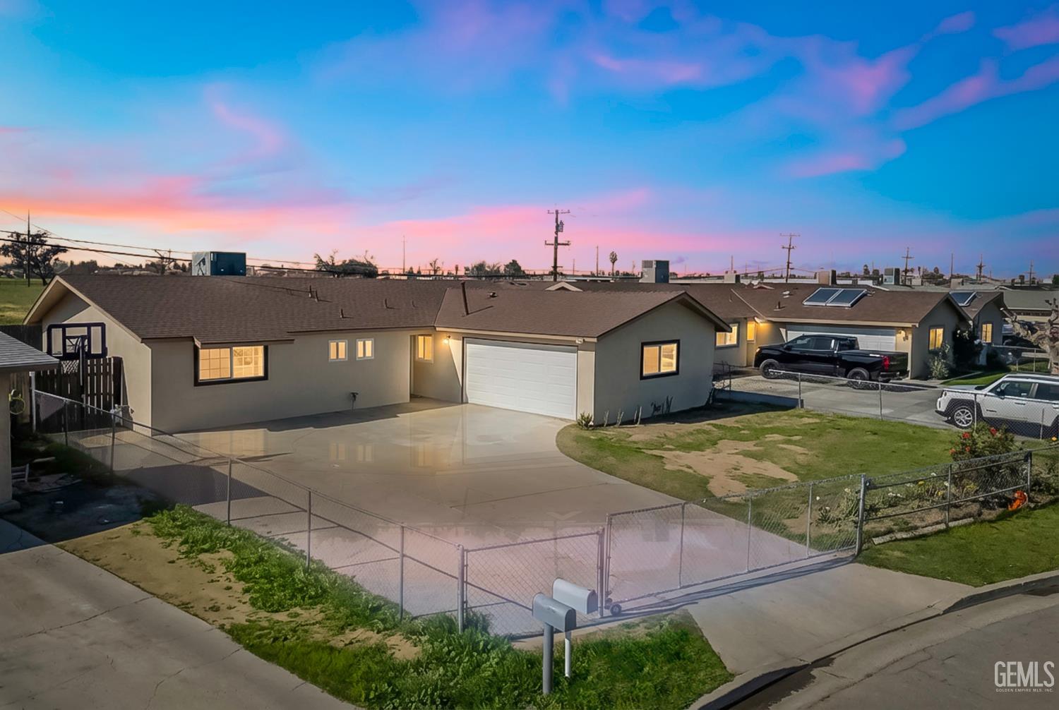 5817 Gary Place, Bakersfield, CA 93307 — photo 1