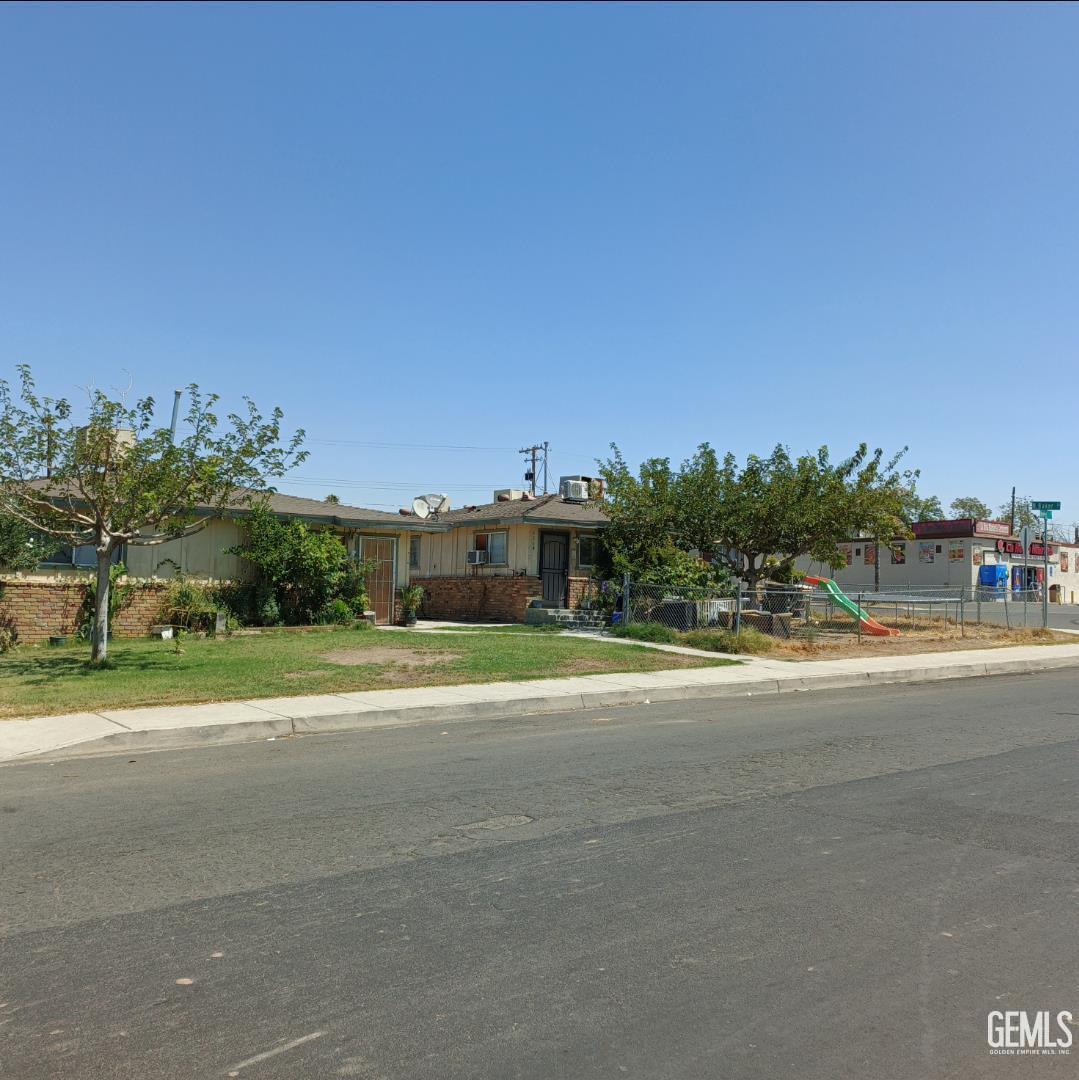 626 Irene Street — photo 4
