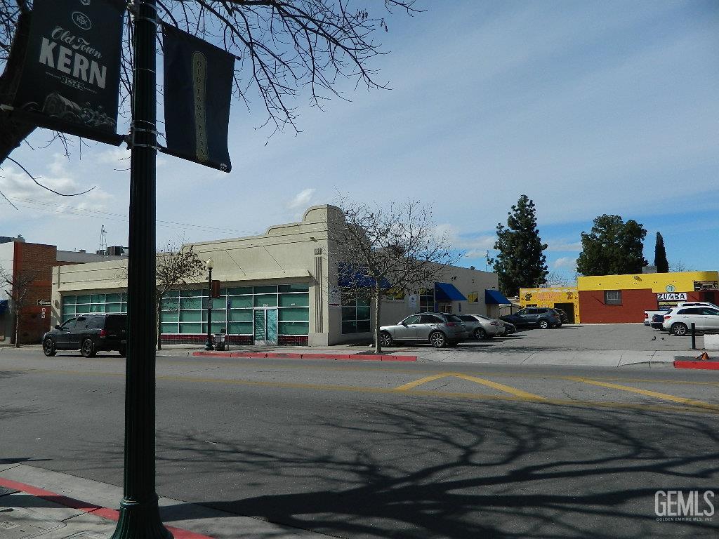 1124 Baker Street — photo 4