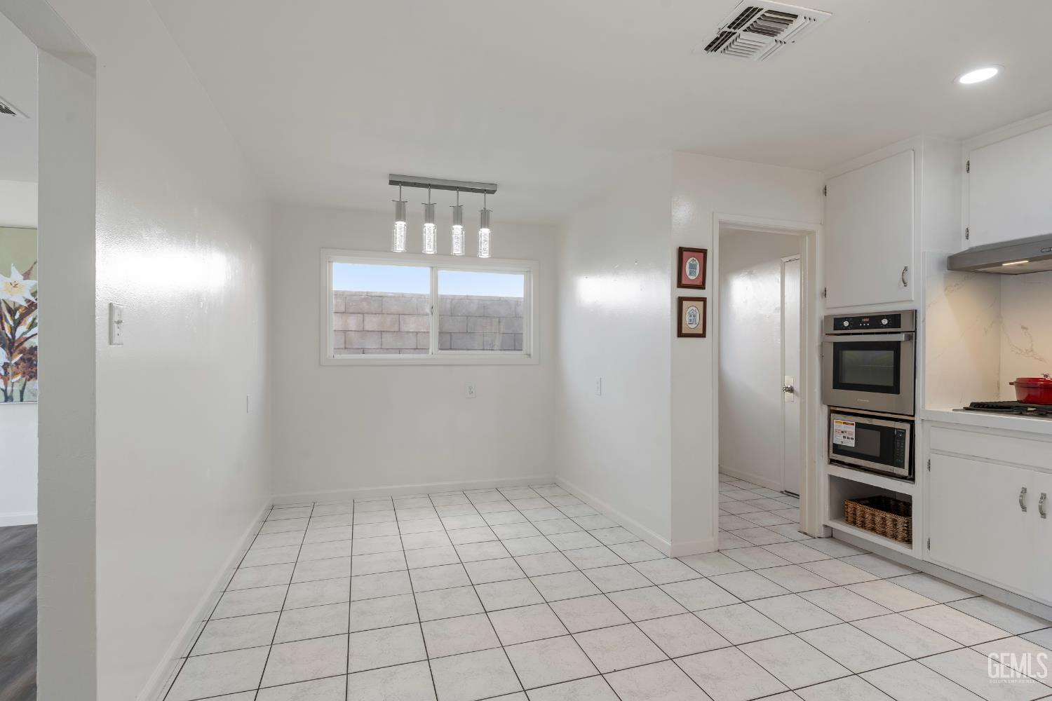 5817 Gary Place, Bakersfield, CA 93307 — photo 16