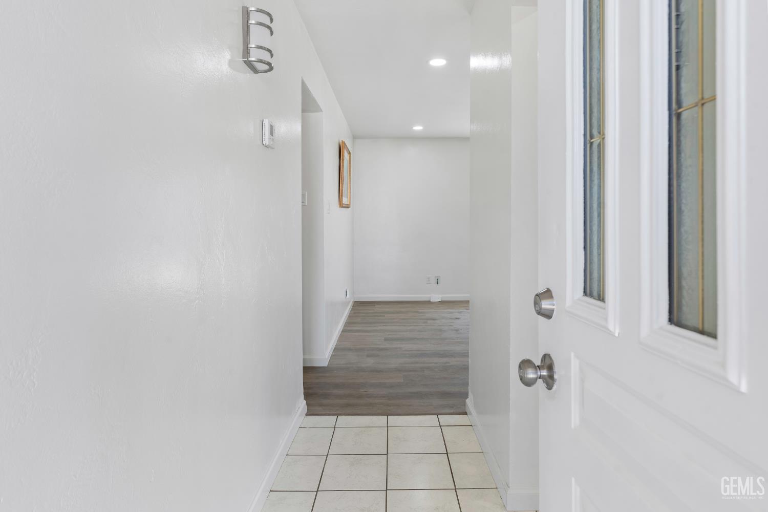 5817 Gary Place, Bakersfield, CA 93307 — photo 9