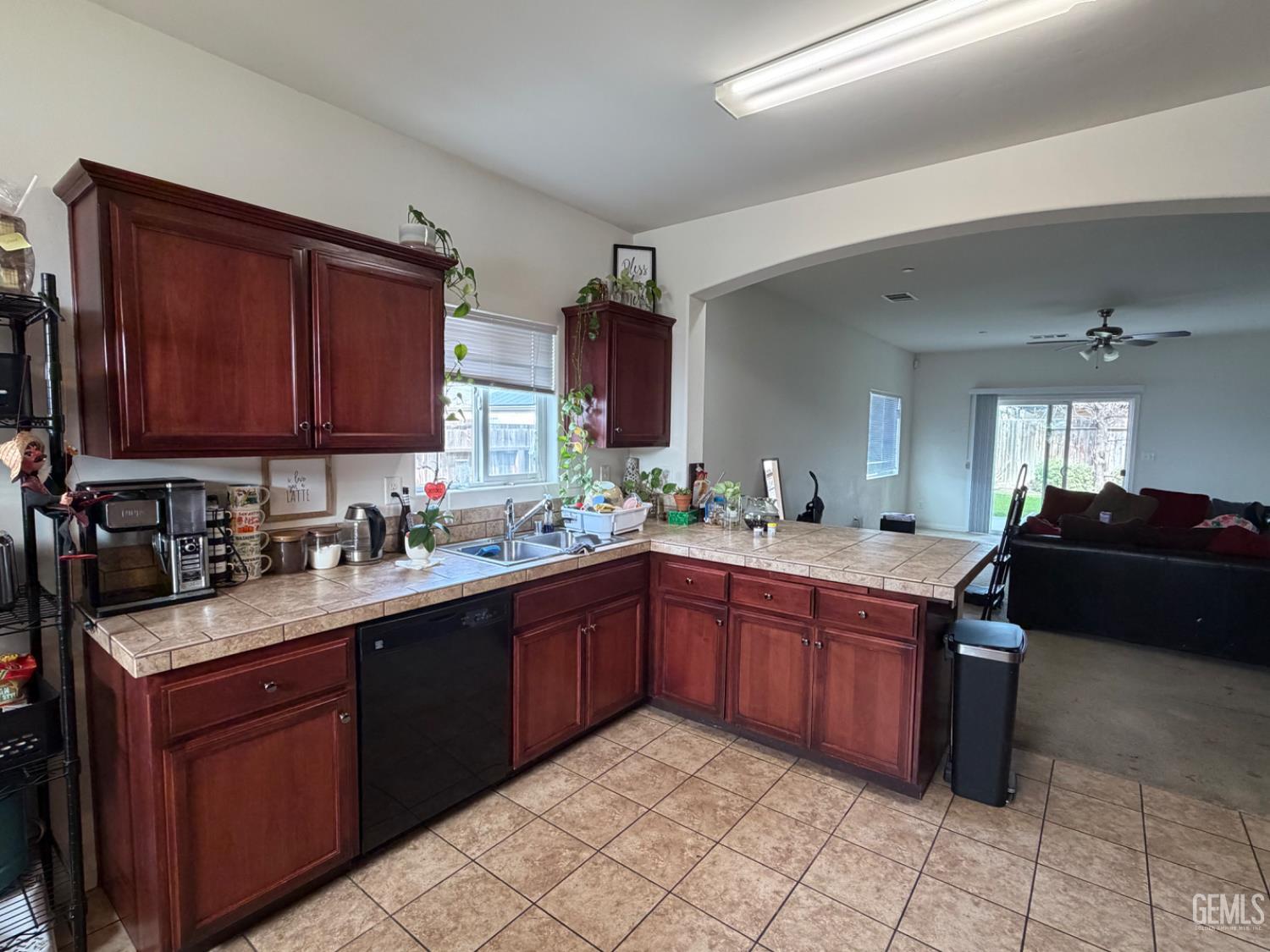 600 Vancluse Bay Drive — photo 4