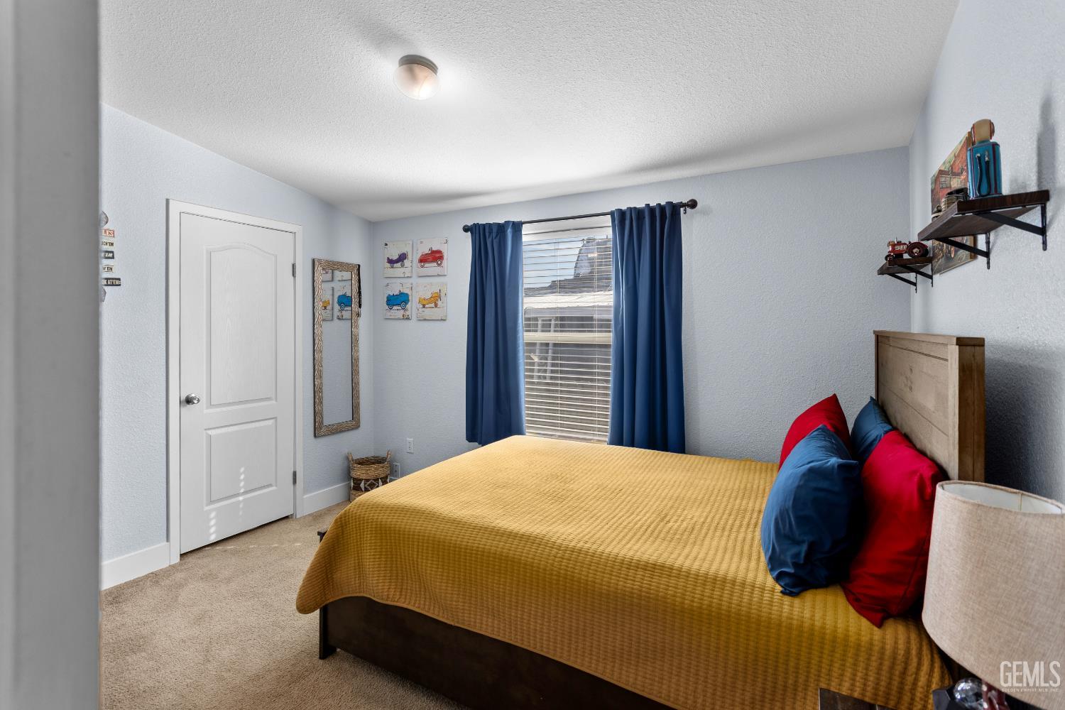 4401 Hughes Lane — photo 14