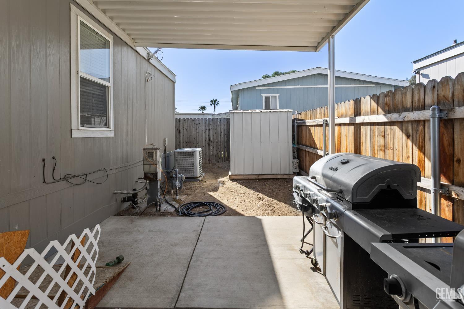 4401 Hughes Lane — photo 16