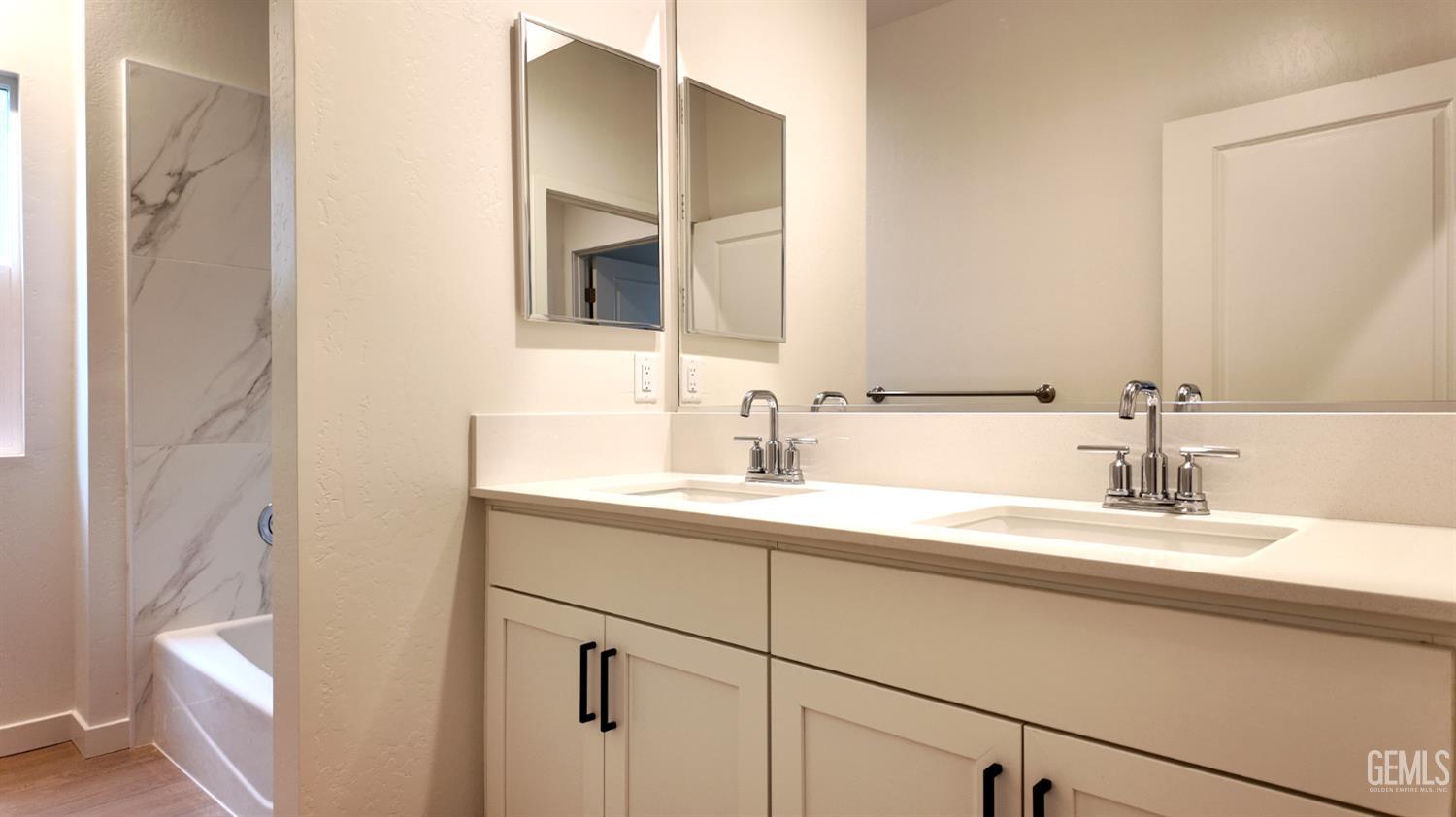7402 Cryosphere Street — photo 11