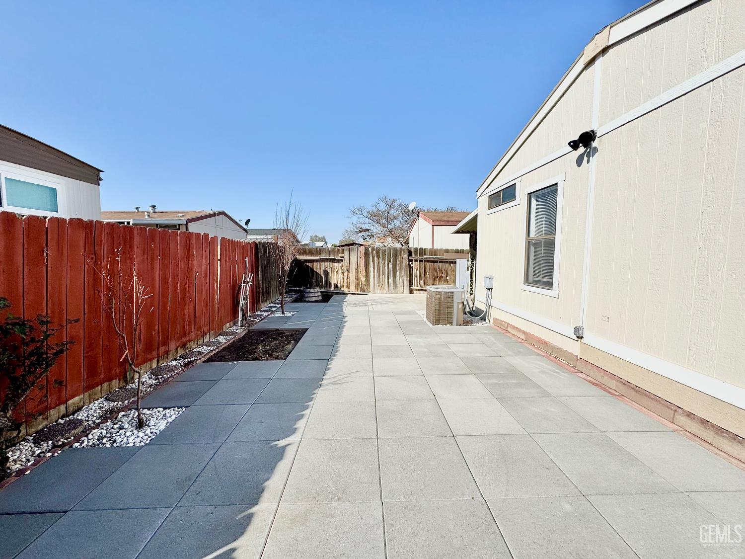 1301 Taft Highway — photo 22