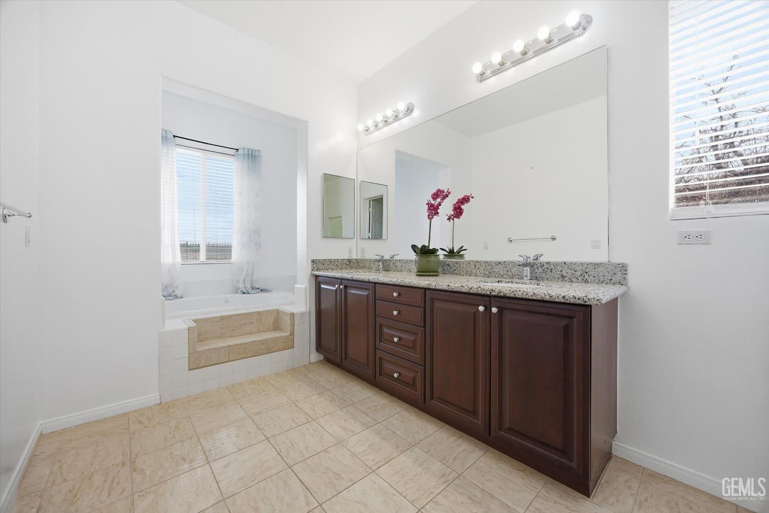 5406 Pelican Hill Drive — photo 27
