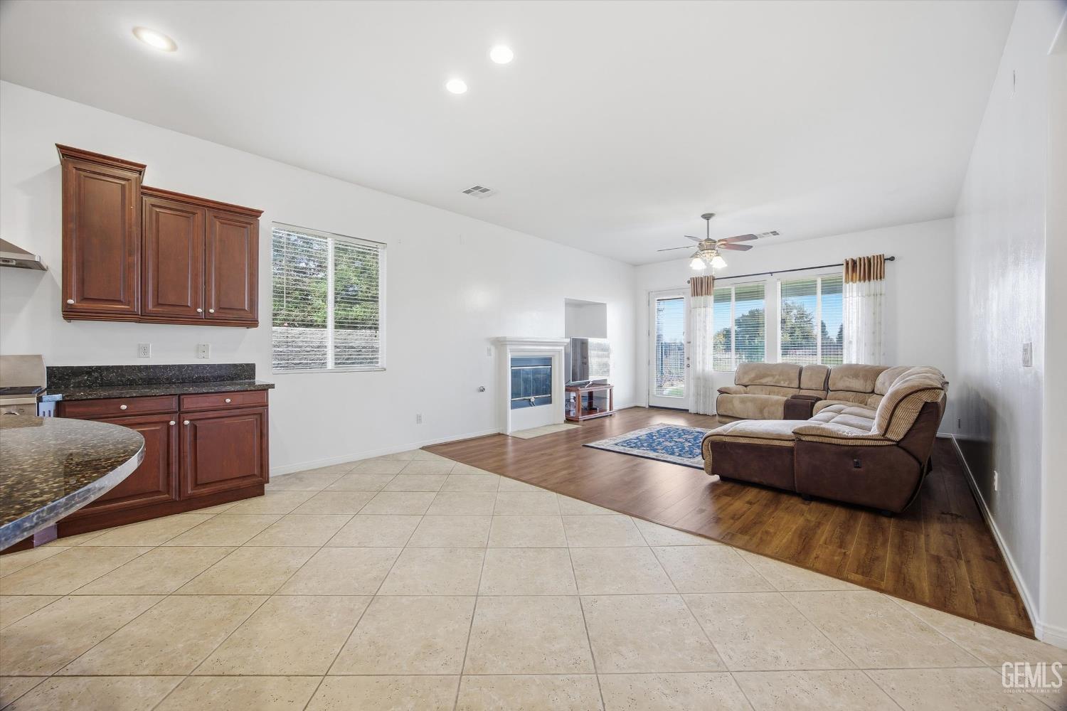 5406 Pelican Hill Drive — photo 12
