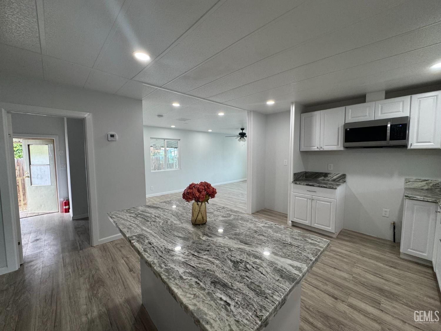 3535 Stine Road — photo 5