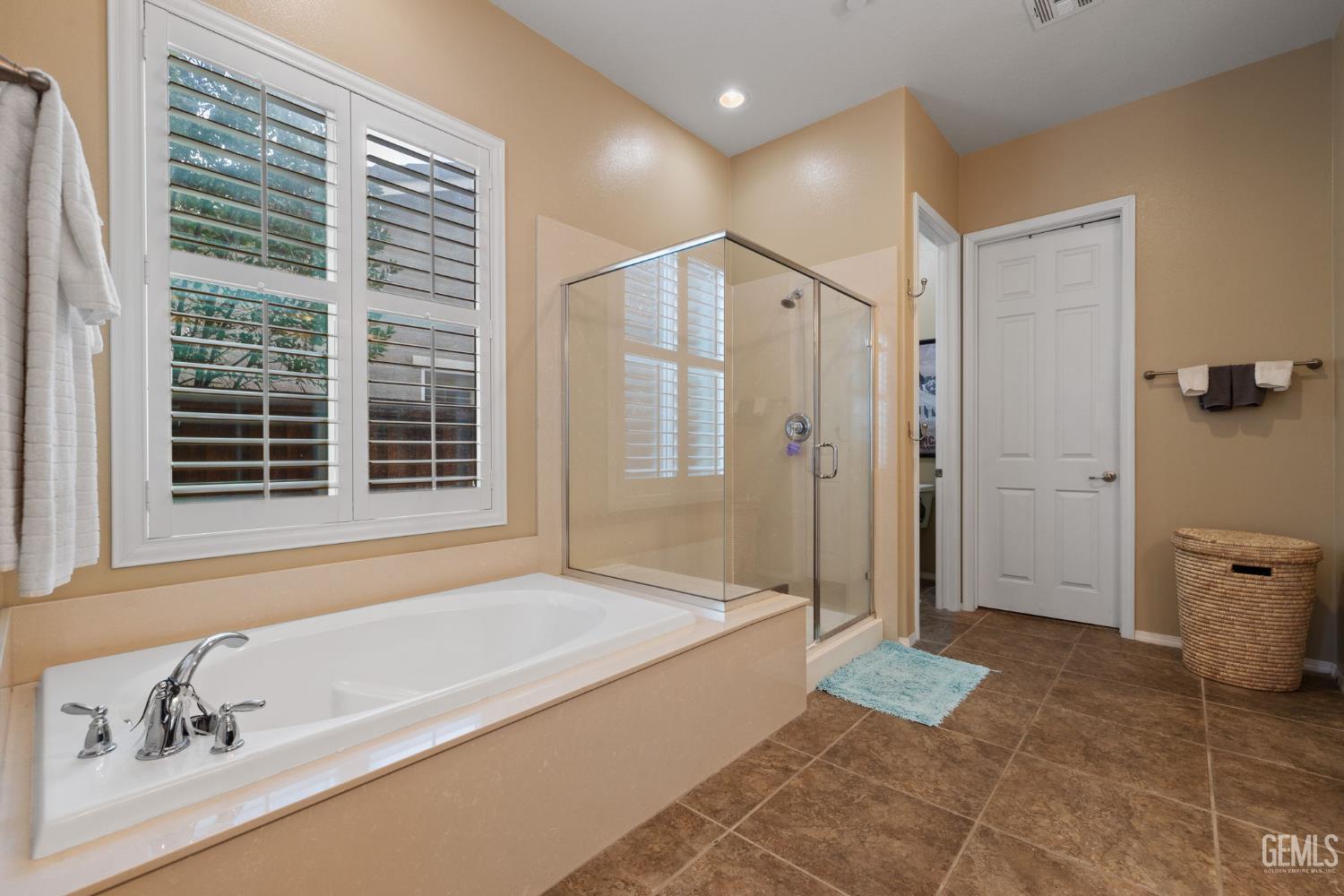 6411 Lisbon Place — photo 27