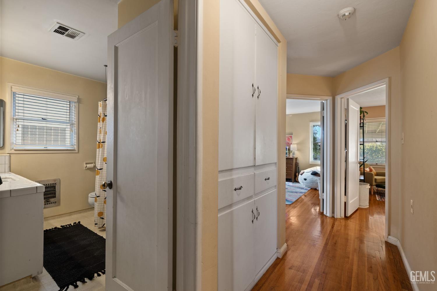 2605 Beech Street — photo 39