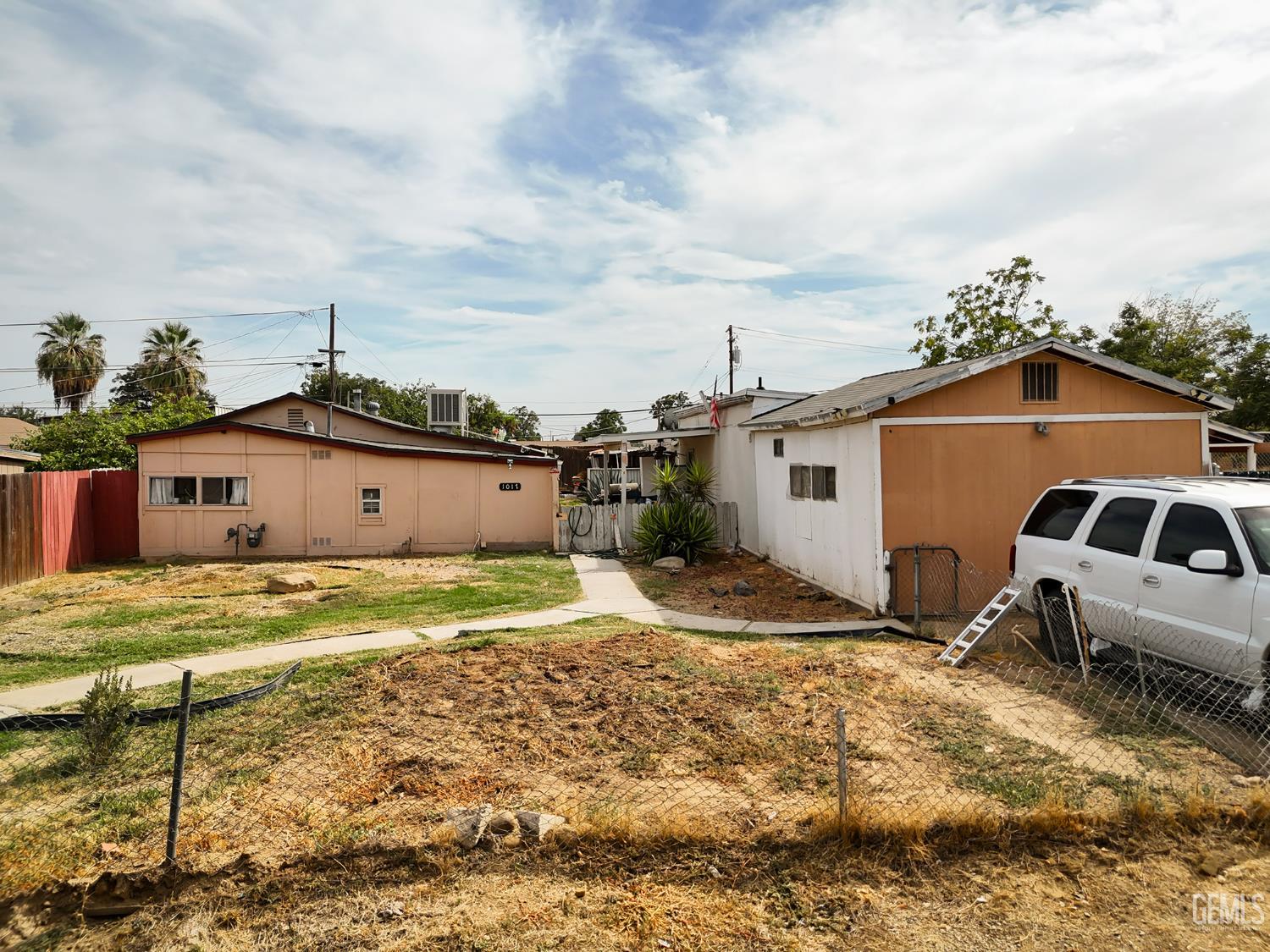 1017 Curtis Drive — photo 5