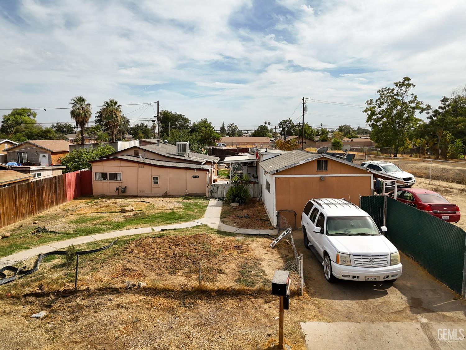 1017 Curtis Drive — photo 4