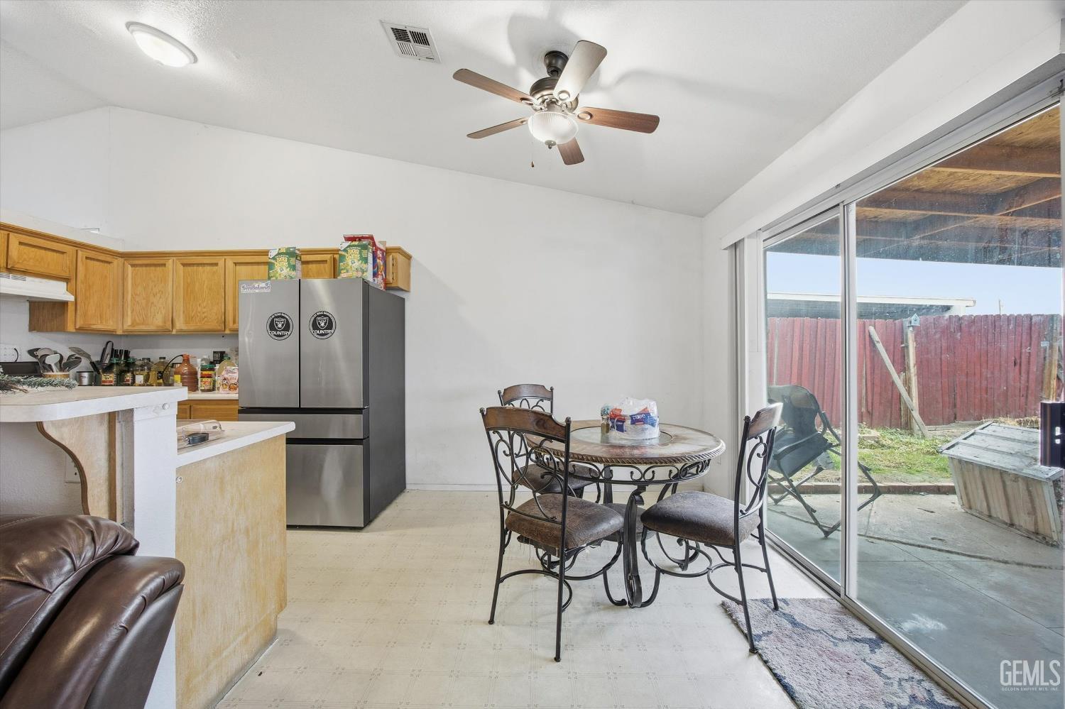 2114 Foxglove Court — photo 23