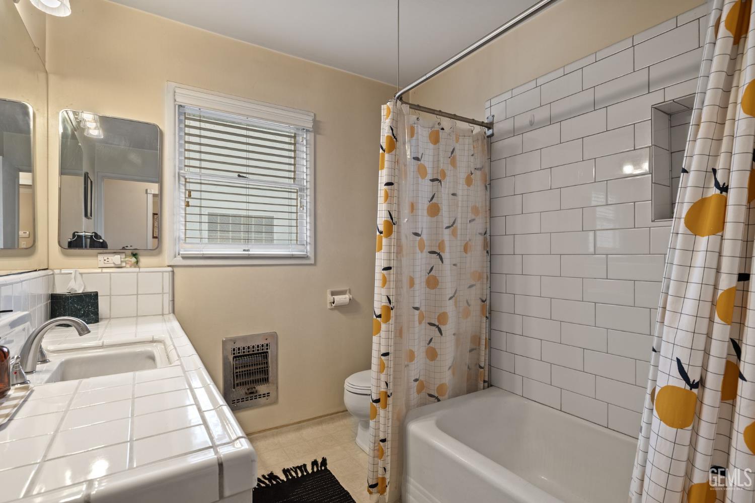 2605 Beech Street — photo 43