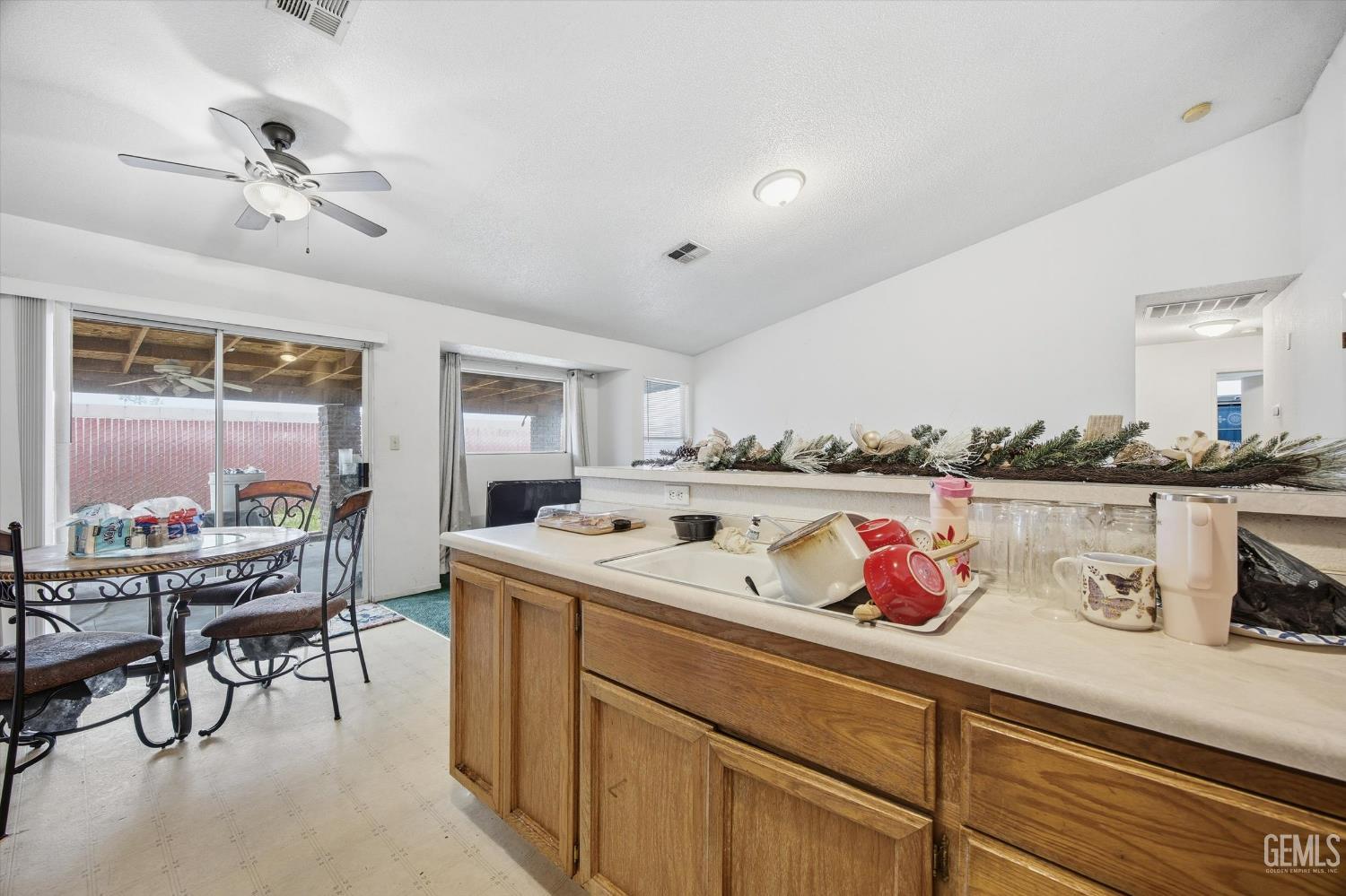 2114 Foxglove Court — photo 29