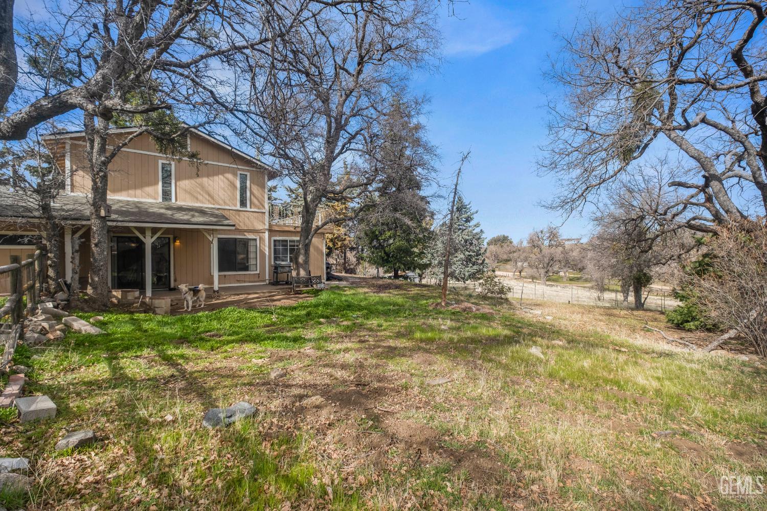 18260 Alps Drive — photo 32