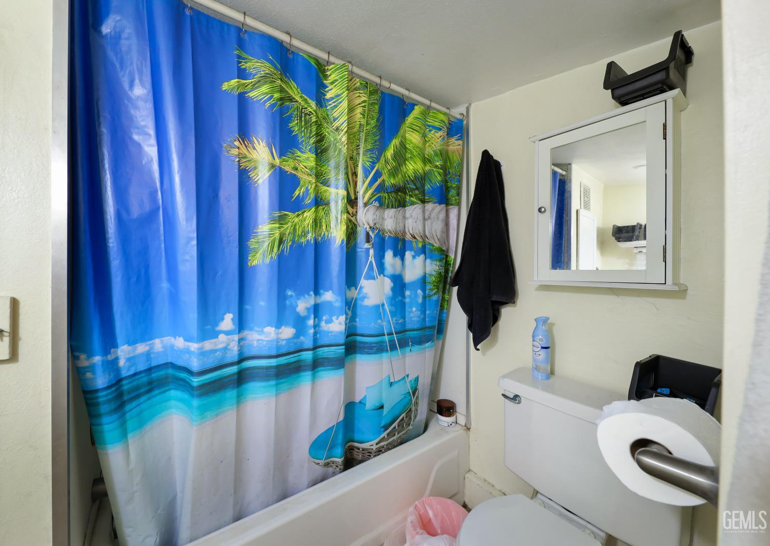 1017 Curtis Drive — photo 11