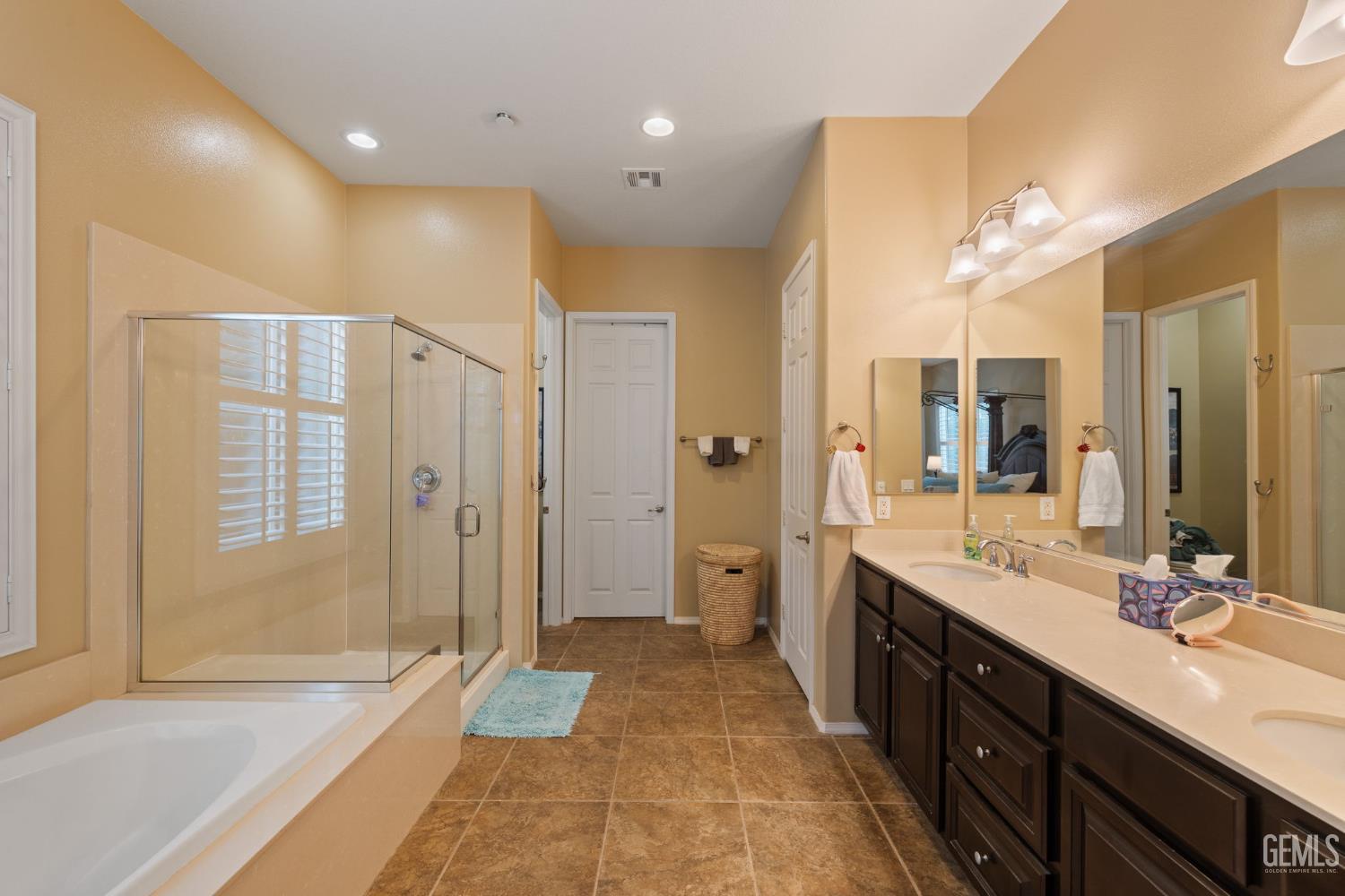 6411 Lisbon Place — photo 28