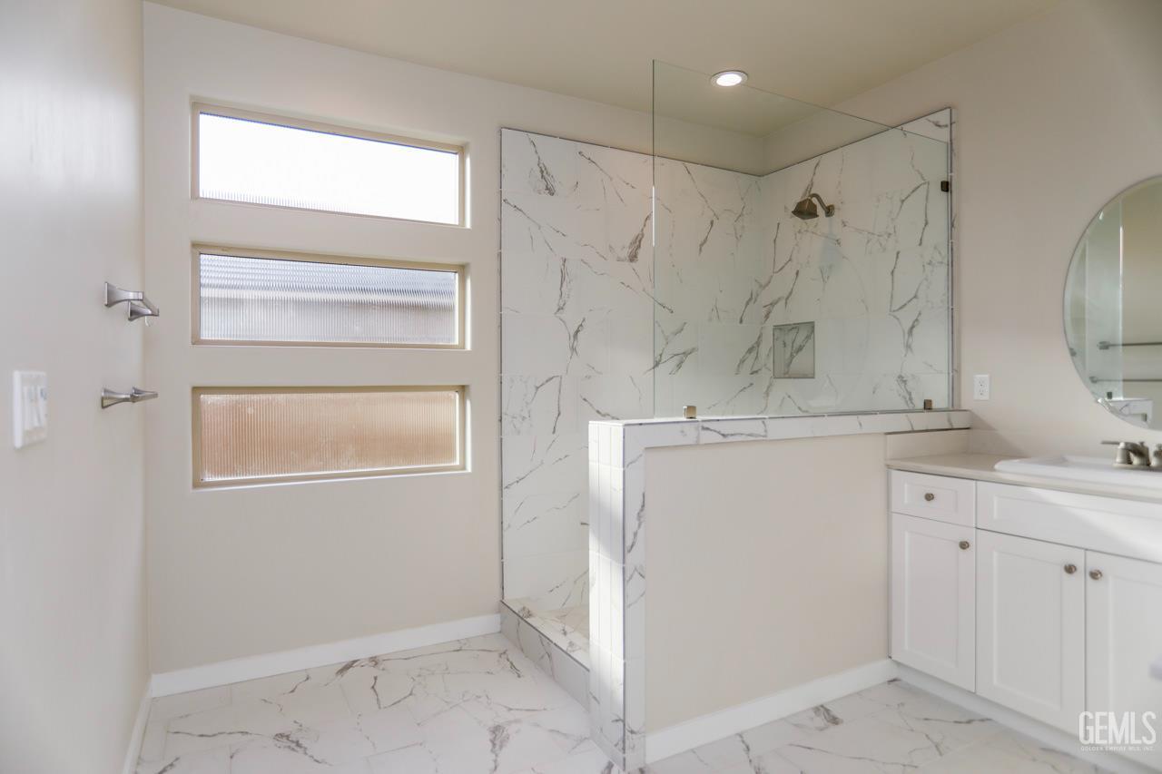 11001 Arundel Way — photo 35