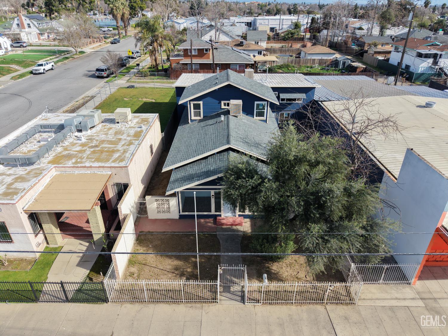 1825 Baker Street — photo 4