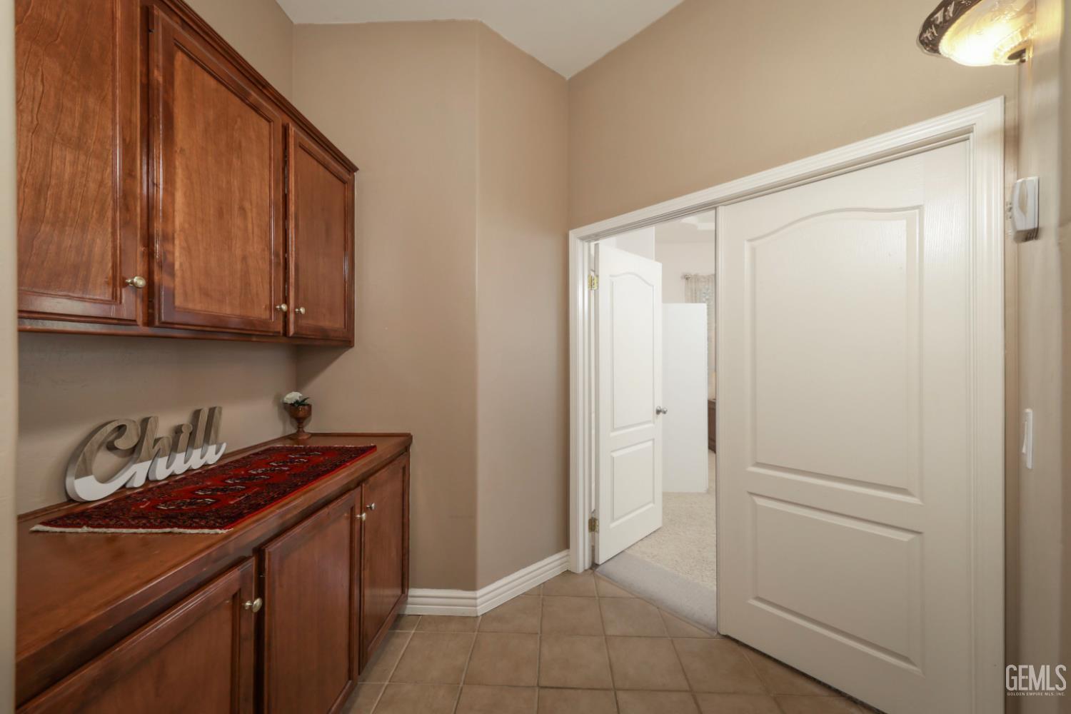 12504 Crown Crest Drive — photo 24