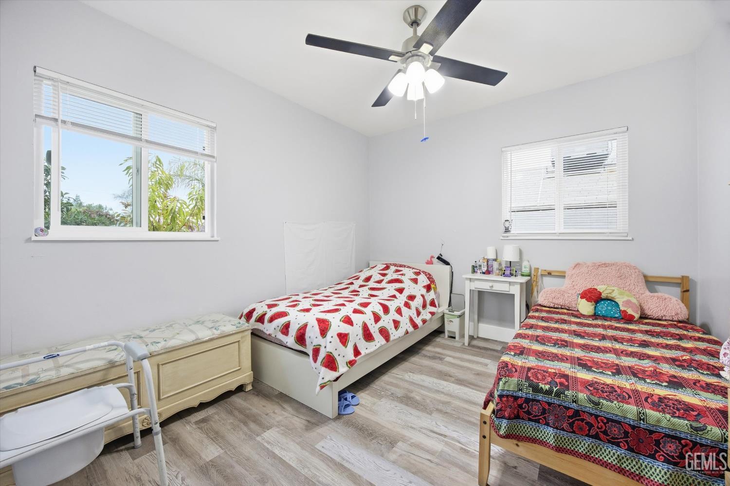 2208 Greenwood Drive — photo 18