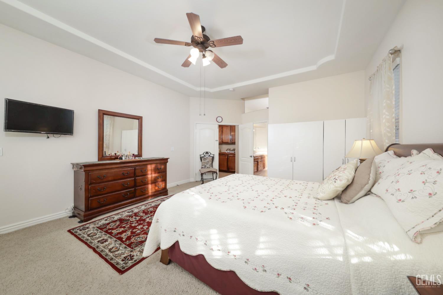 12504 Crown Crest Drive — photo 14
