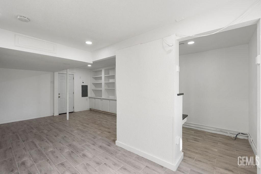 1825 Baker Street — photo 22