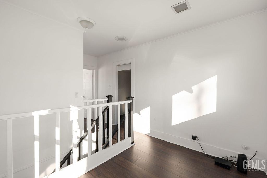 1825 Baker Street — photo 38