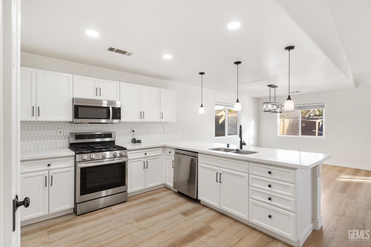 11417 Eresma Drive — photo 8