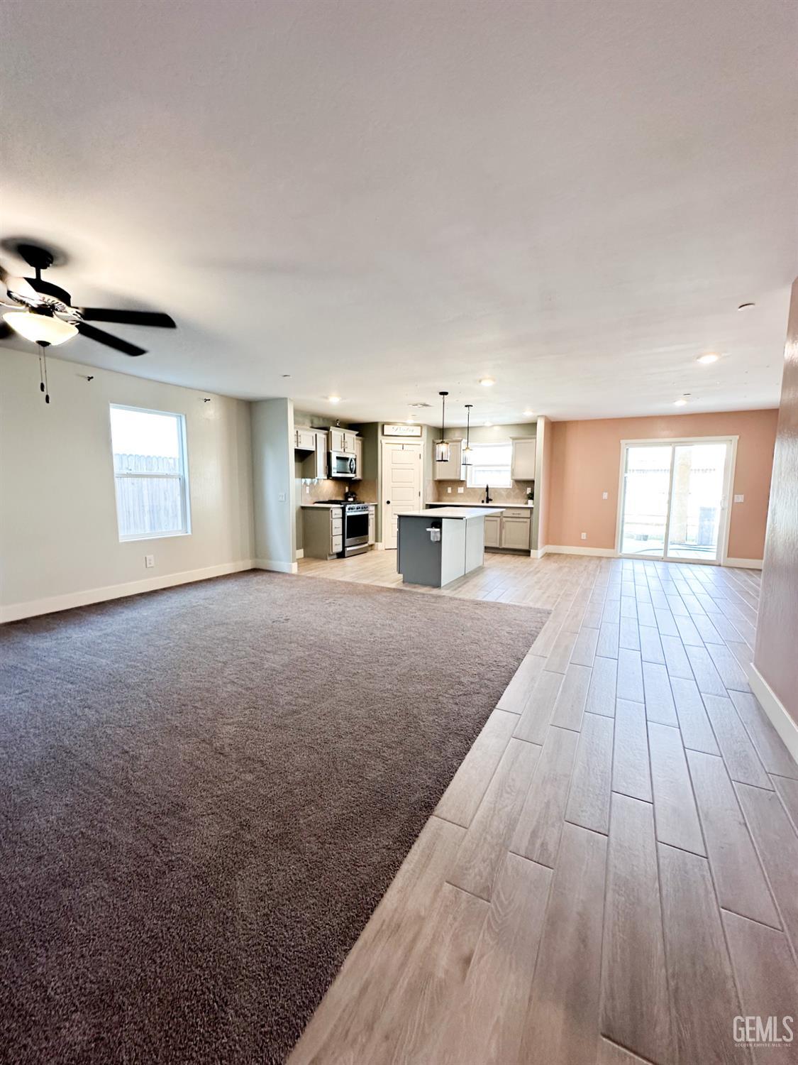 10112 Cooper Lake Avenue — photo 10
