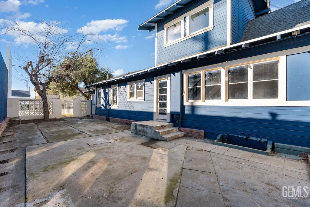 1825 Baker Street — photo 45