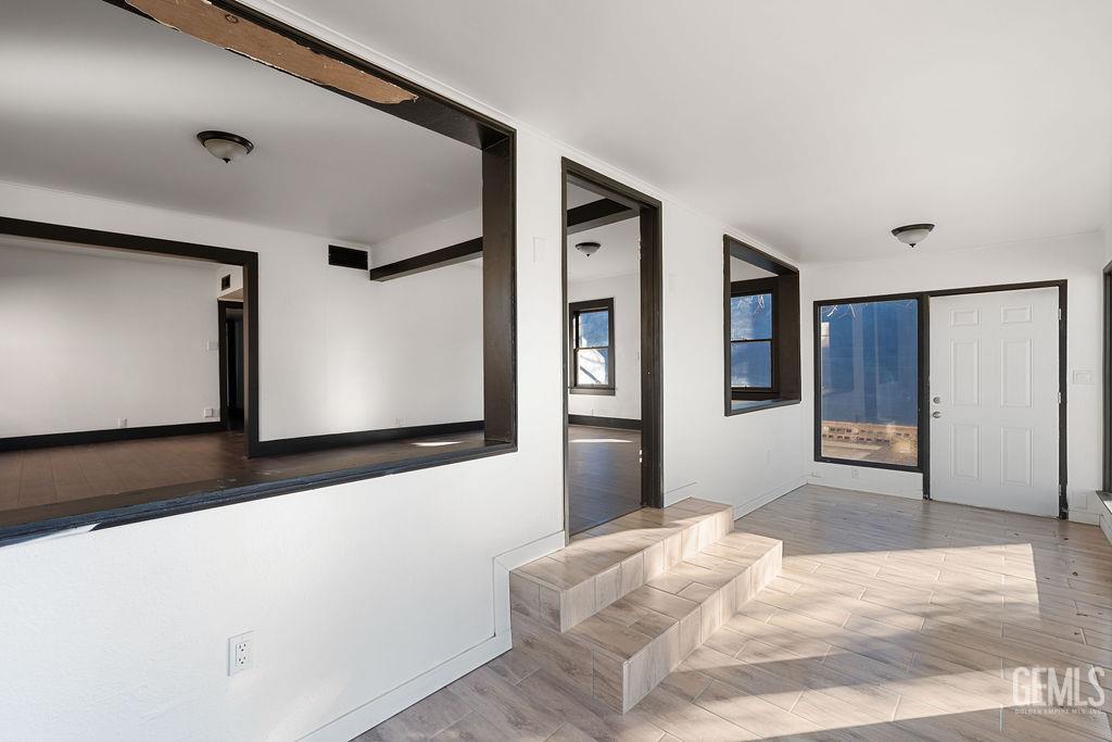 1825 Baker Street — photo 7
