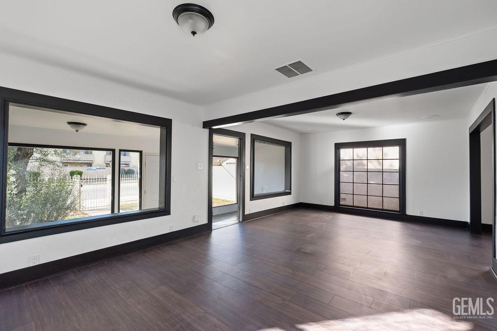 1825 Baker Street — photo 9