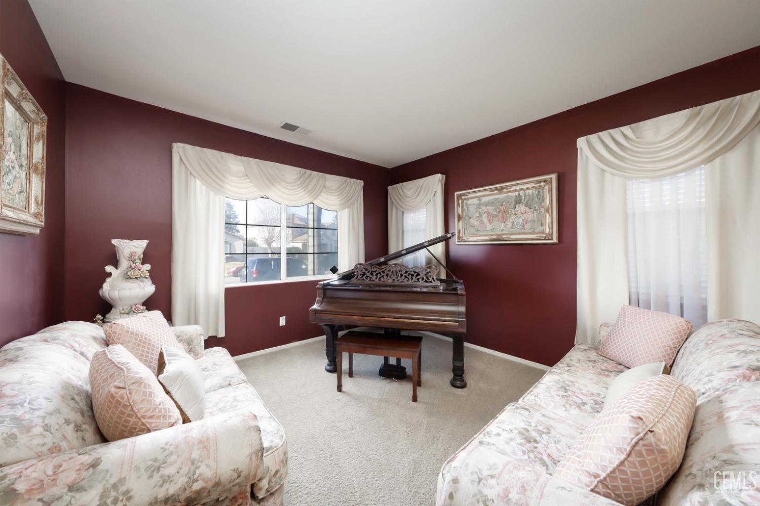 3122 campfire Drive — photo 6