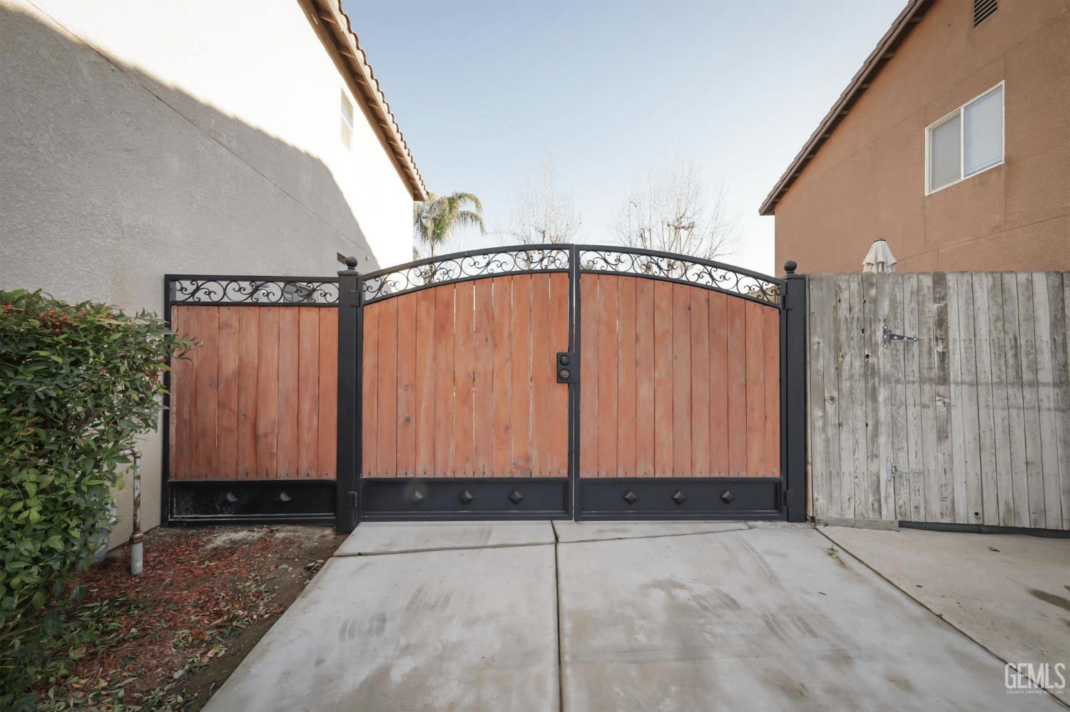 3122 campfire Drive — photo 29