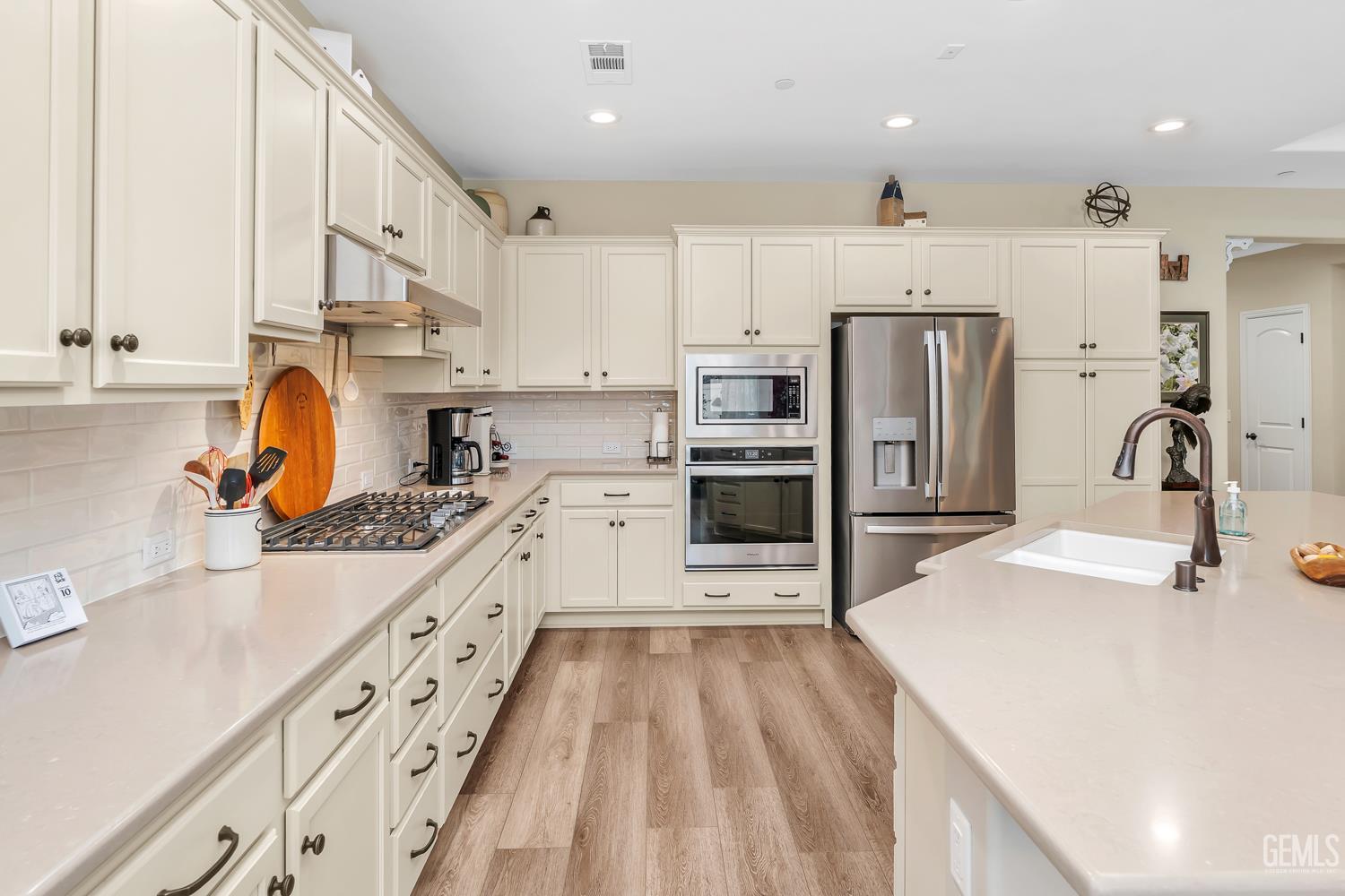 14320 Harborough Drive — photo 15