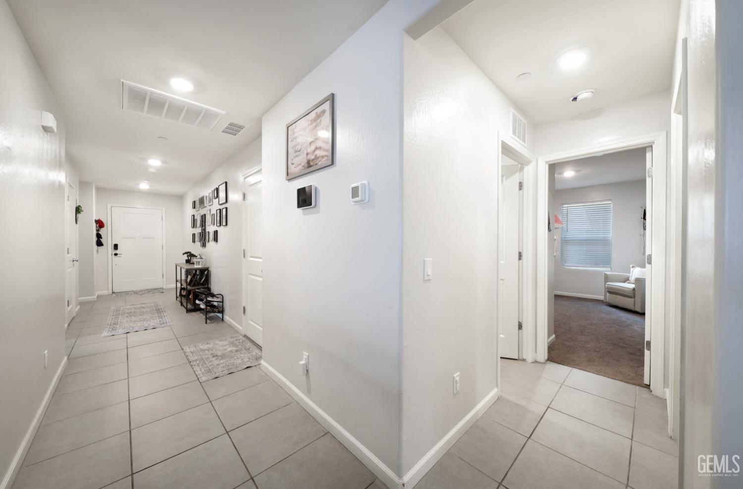 6012 Esmerelda — photo 11