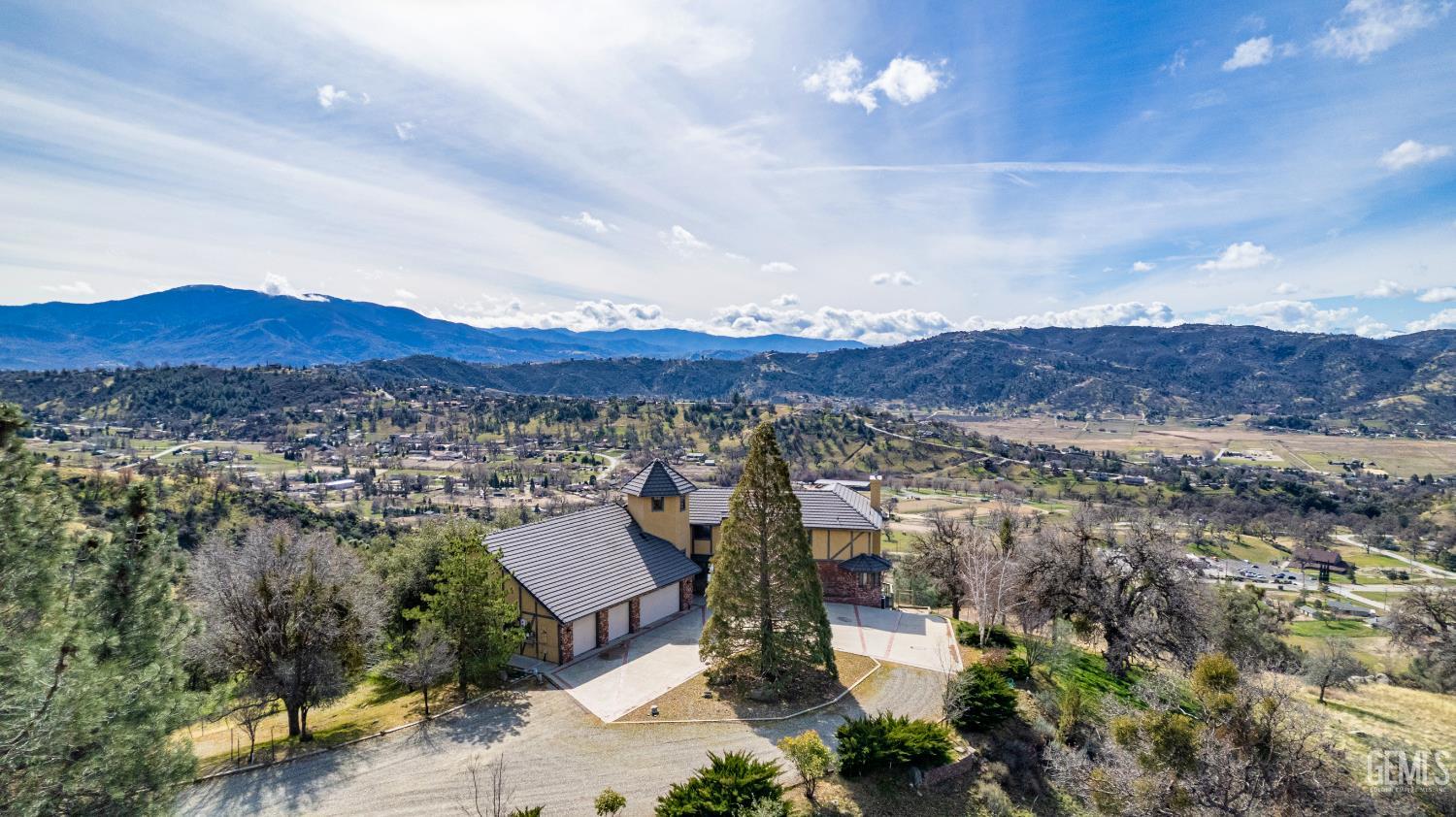 24050 Jacaranda Drive — photo 5