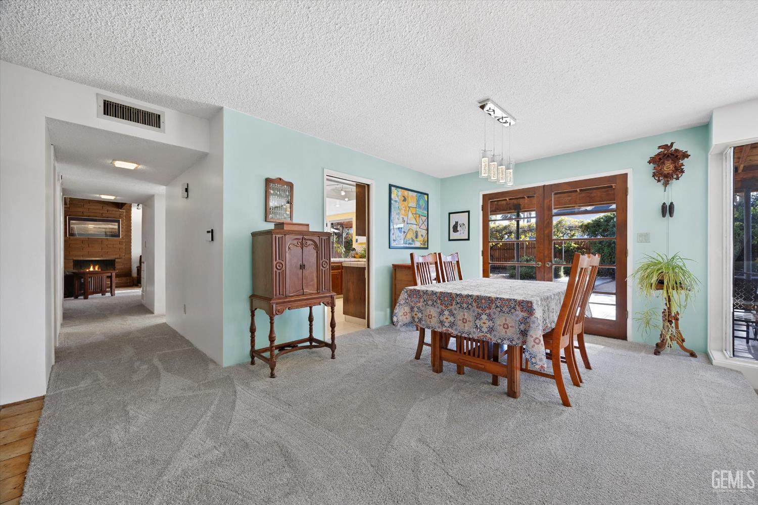 1912 Glenbrea Court — photo 19