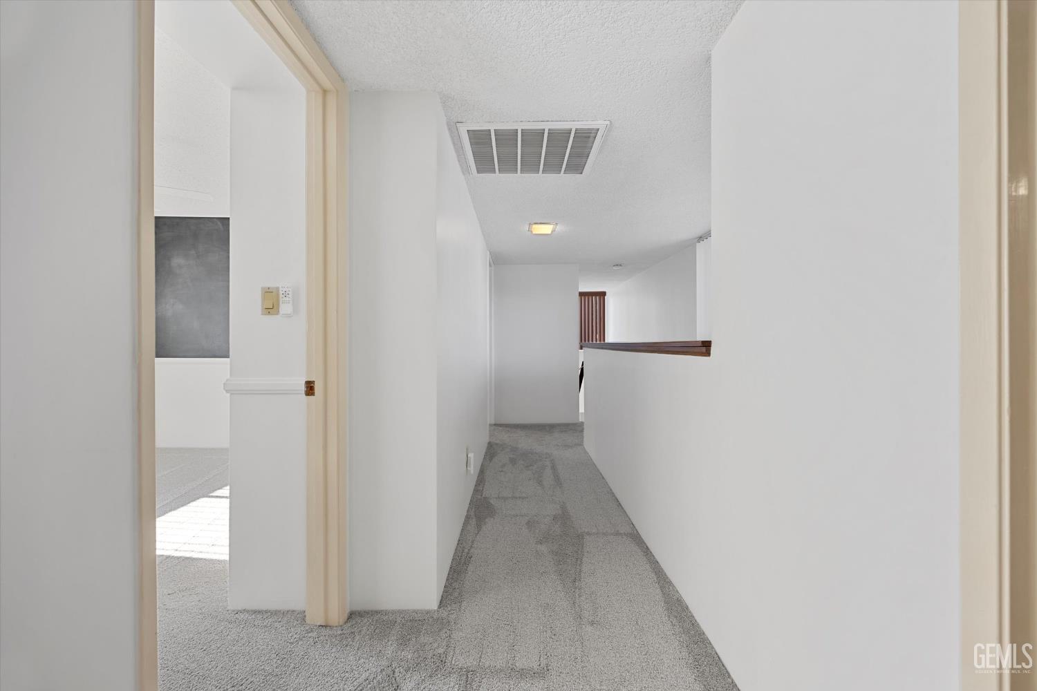 1912 Glenbrea Court — photo 37